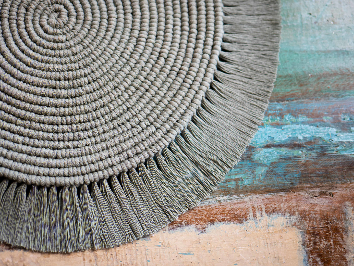 Macrame Centre Piece - Sage